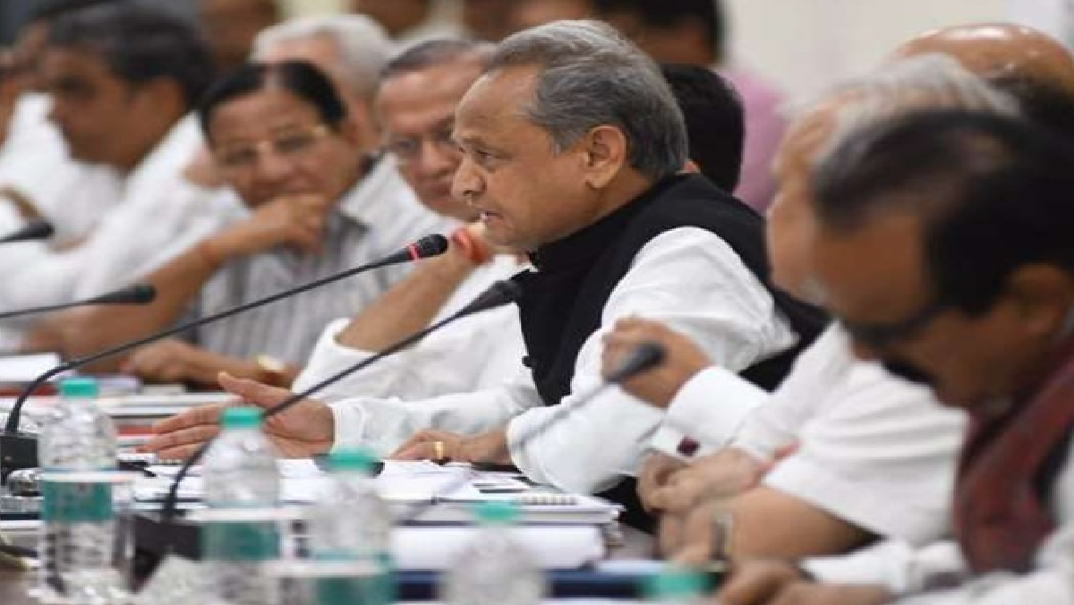 कैबिनेट बैठक के बाद शाम 6.30 बजे मंत्रिपरिषद की बैठक भी होगी,